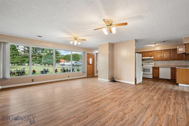 105 Howe Street, Anaconda, MT 59711