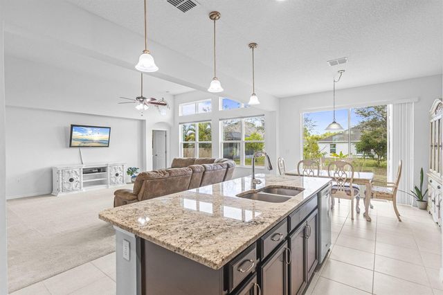 5681 NW Croton Avenue, Port St. Lucie, FL 34986