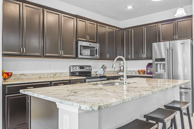 5681 NW Croton Avenue, Port St. Lucie, FL 34986