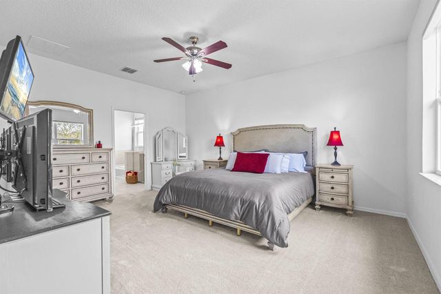 5681 NW Croton Avenue, Port St. Lucie, FL 34986