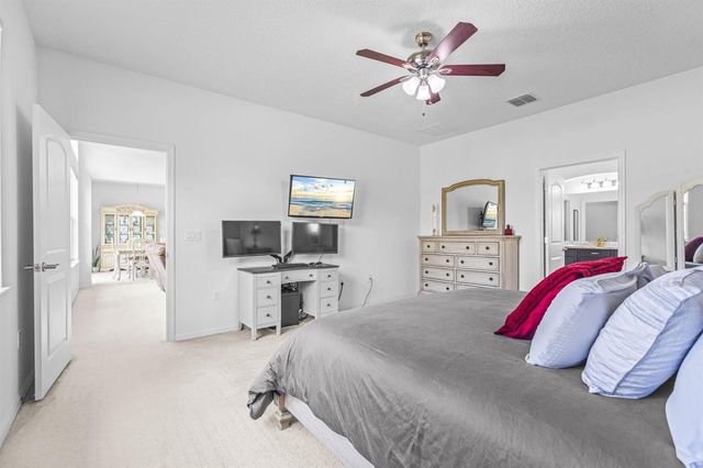 5681 NW Croton Avenue, Port St. Lucie, FL 34986