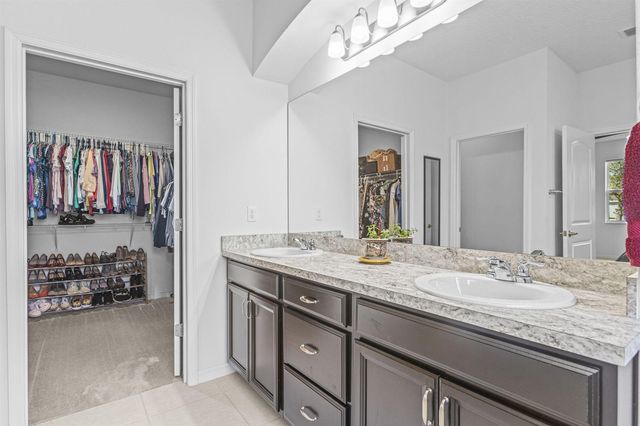 5681 NW Croton Avenue, Port St. Lucie, FL 34986