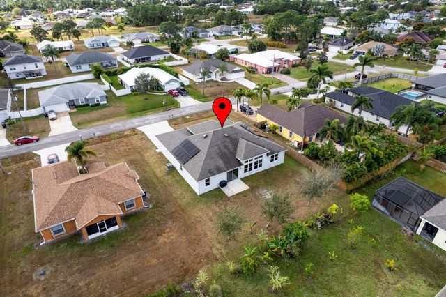 5681 NW Croton Avenue, Port St. Lucie, FL 34986