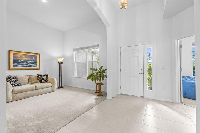 5681 NW Croton Avenue, Port St. Lucie, FL 34986
