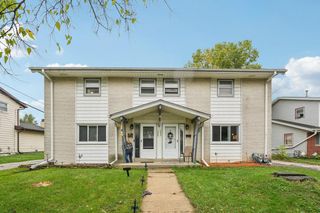 1223 Wilshire PLACE, Waukesha, WI 53188