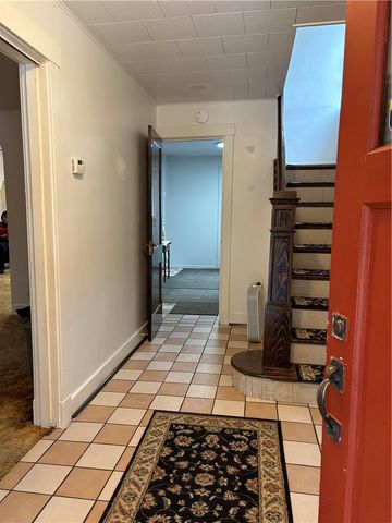 474 Hochberg Rd, Penn Hills, PA 15235