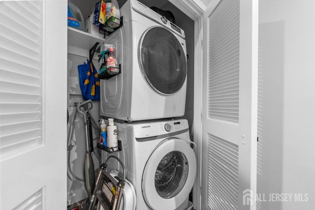 299 Columbia Avenue 1, Jersey City, NJ 07307