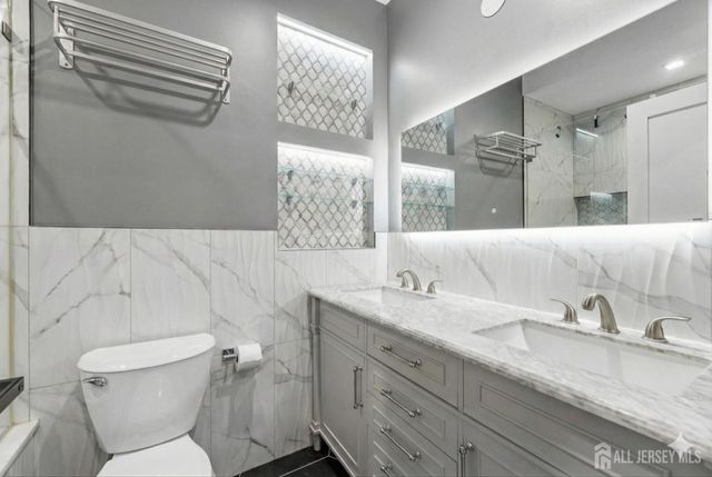 299 Columbia Avenue 1, Jersey City, NJ 07307