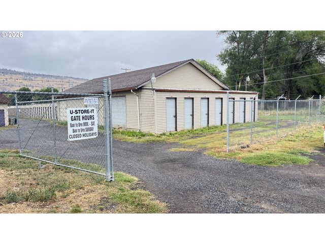 5405 N HIGHWAY 97, Klamath Falls, OR 97601