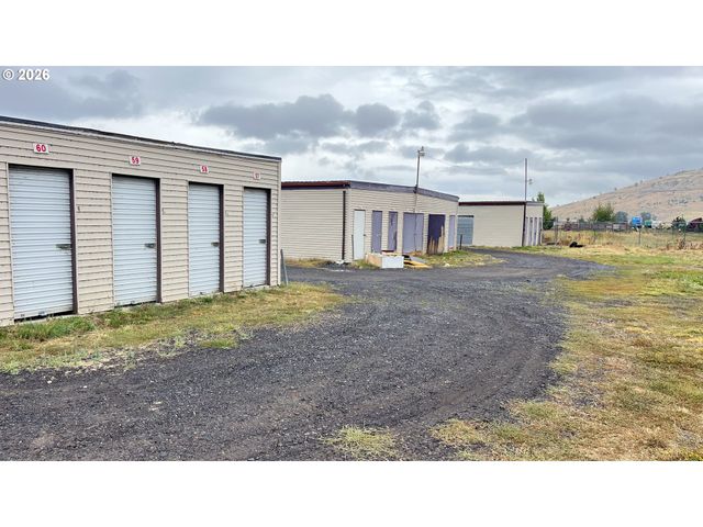 5405 N HIGHWAY 97, Klamath Falls, OR 97601