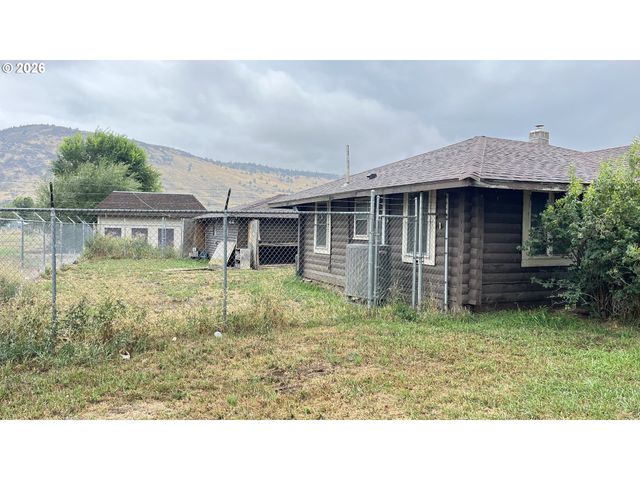 5405 N HIGHWAY 97, Klamath Falls, OR 97601