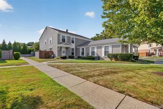 23665 Stonehenge Boulevard, Novi, MI 48375