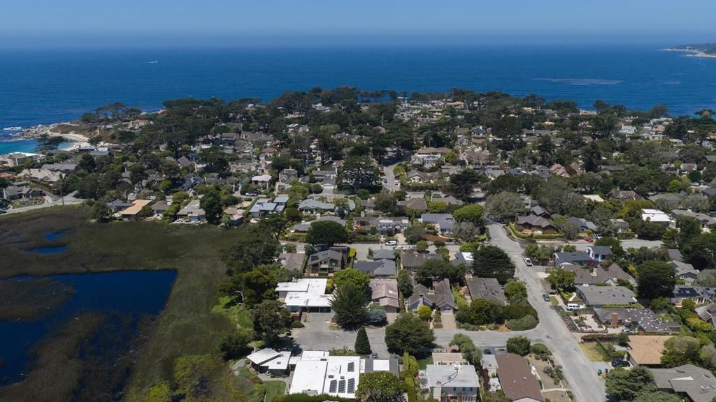 Image 22 of property listing at 26346 River Park Place, Carmel, CA 93923