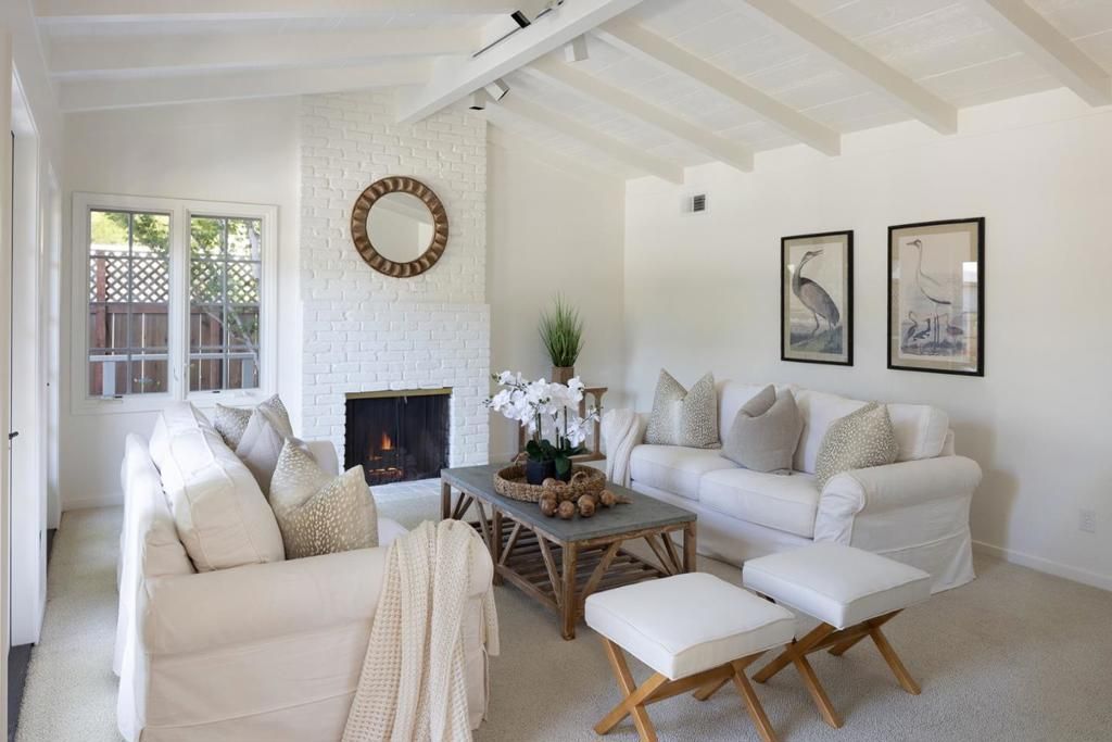 Image 5 of property listing at 26346 River Park Place, Carmel, CA 93923