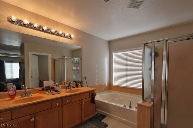 8079 Retriever Avenue, Las Vegas, NV 89147