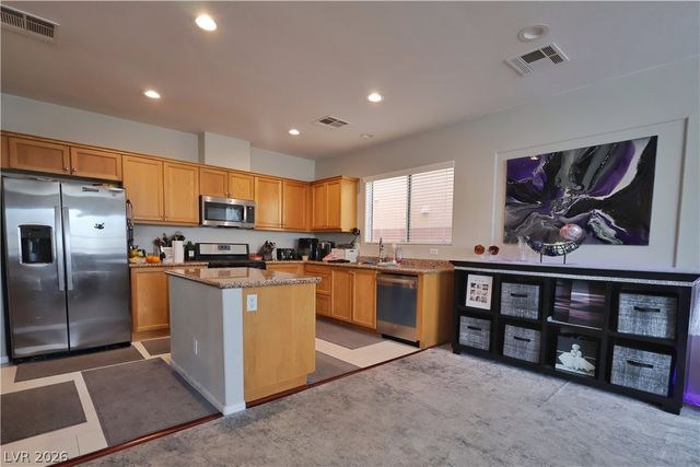 8079 Retriever Avenue, Las Vegas, NV 89147
