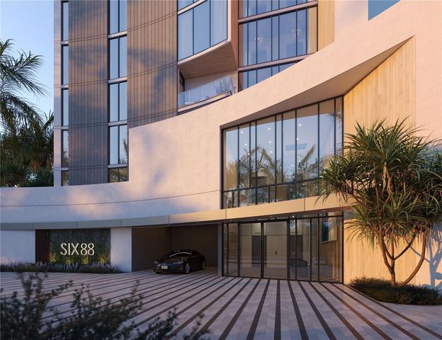 688 GOLDEN GATE POINT 202, Sarasota, FL 34236