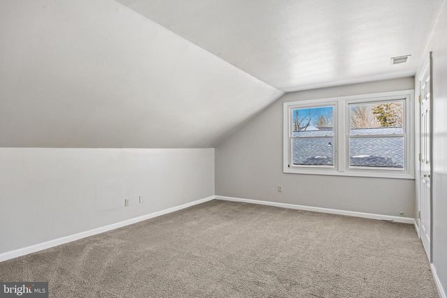 115 CRESTVIEW DR, Willingboro, NJ 08046