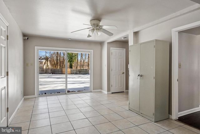 115 CRESTVIEW DR, Willingboro, NJ 08046