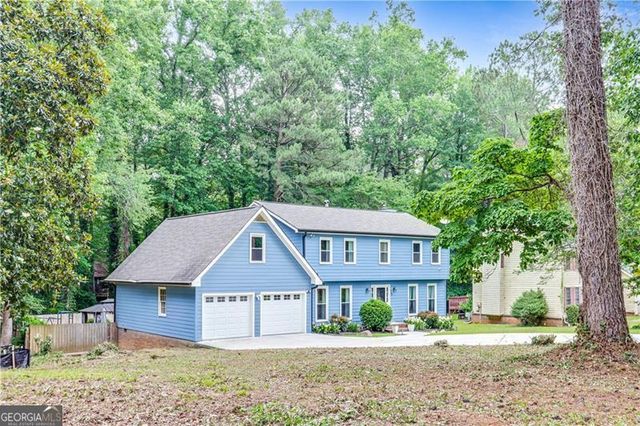 5168 Hidden Hills Trace, Stone Mountain, GA 30088