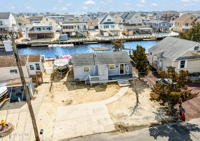 80 Dolphin Road, Tuckerton, NJ 08087