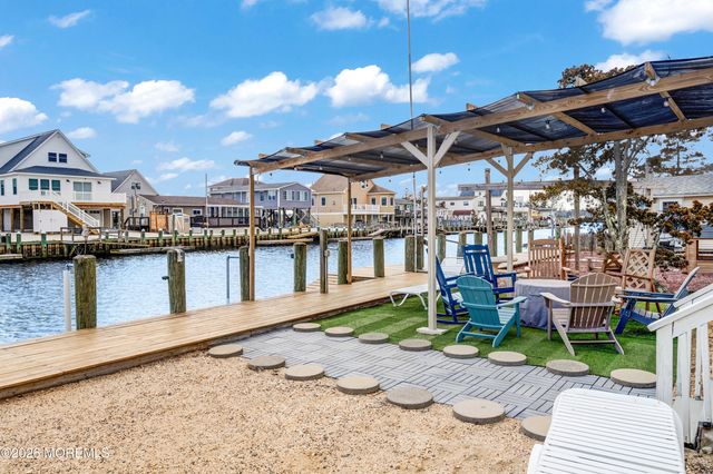 80 Dolphin Road, Tuckerton, NJ 08087