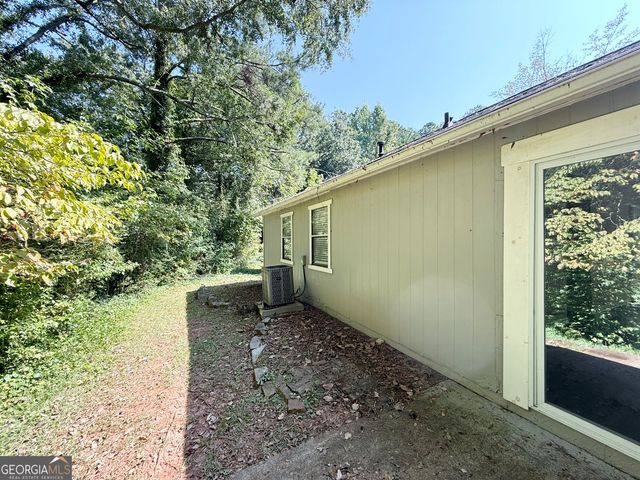 5112 Huxley Road, Stone Mountain, GA 30088
