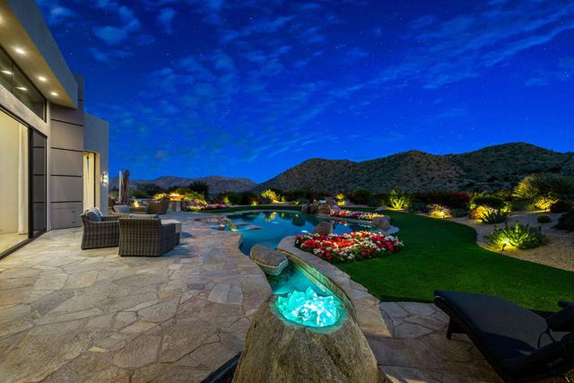 330 Metate Place, Palm Desert, CA 92260