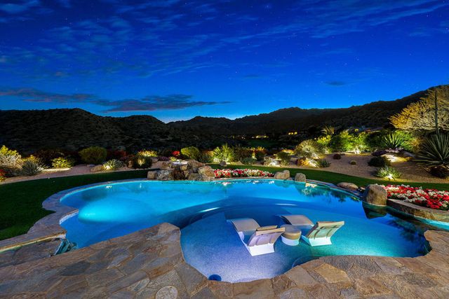 330 Metate Place, Palm Desert, CA 92260