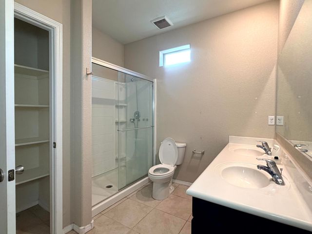 1600 Borrego Drive SE, Albuquerque, NM 87123