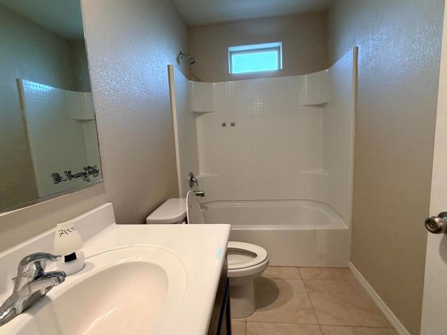 1600 Borrego Drive SE, Albuquerque, NM 87123