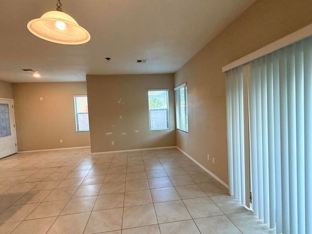 1600 Borrego Drive SE, Albuquerque, NM 87123