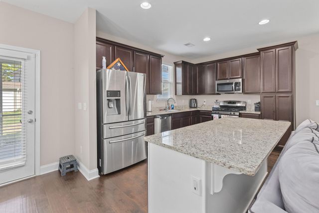 3902 Poplar Grove Place, Summerville, SC 29483