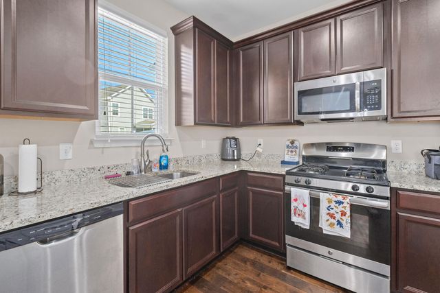 3902 Poplar Grove Place, Summerville, SC 29483