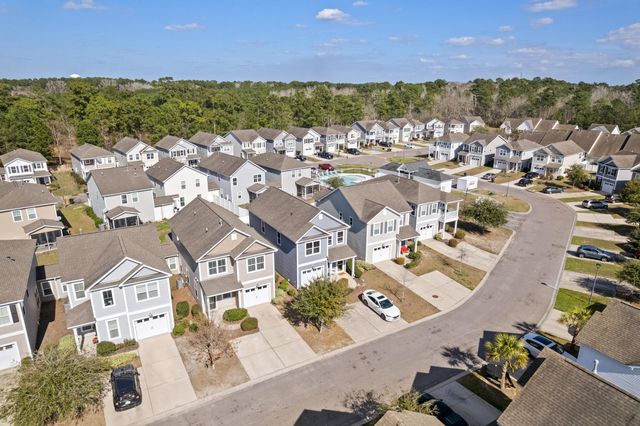 3902 Poplar Grove Place, Summerville, SC 29483