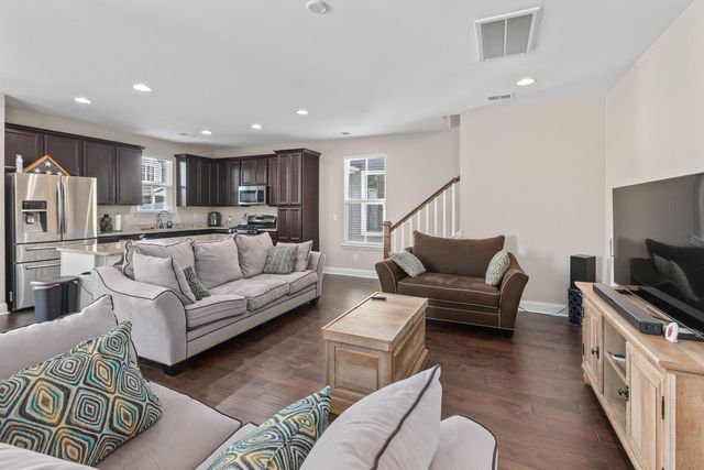 3902 Poplar Grove Place, Summerville, SC 29483