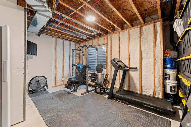 1022 W SHADOW BROOK LN, Lehi, UT 84048