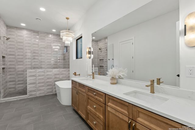 434 College Blvd, Alamo Heights, TX 78209