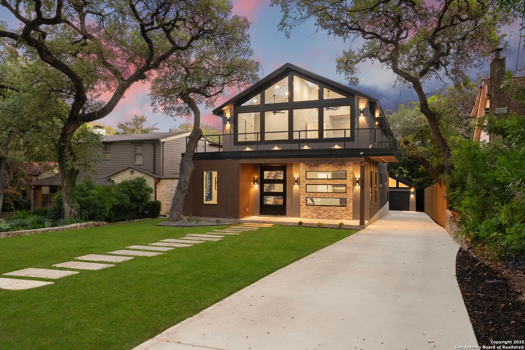 434 College Blvd, Alamo Heights, TX 78209