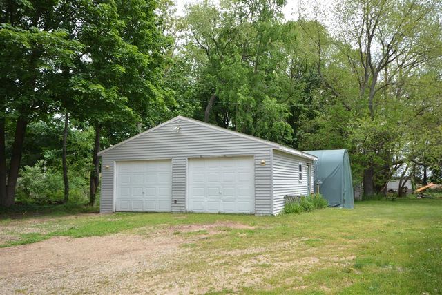 12511 S 18th Street, Vicksburg, MI 49097