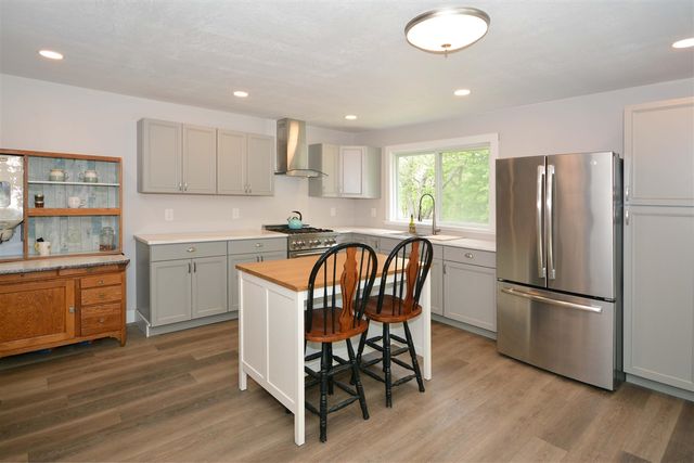 12511 S 18th Street, Vicksburg, MI 49097