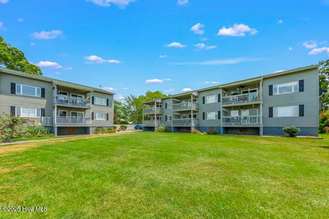 303 Midyette Street Unit A1, Oriental, NC 28571