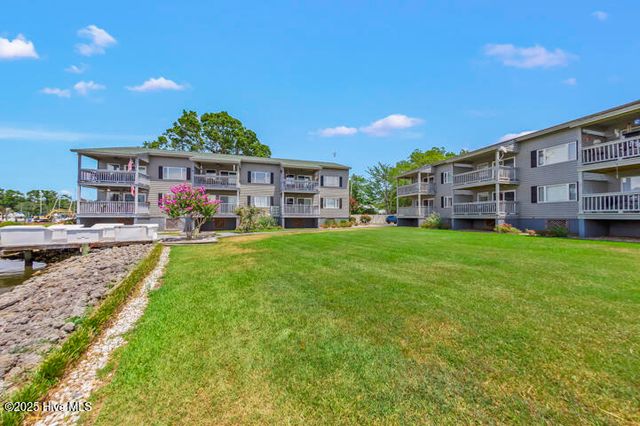303 Midyette Street Unit A1, Oriental, NC 28571