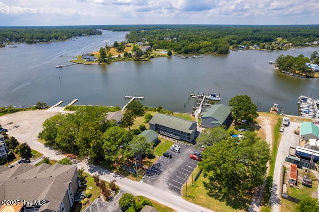 303 Midyette Street Unit A1, Oriental, NC 28571