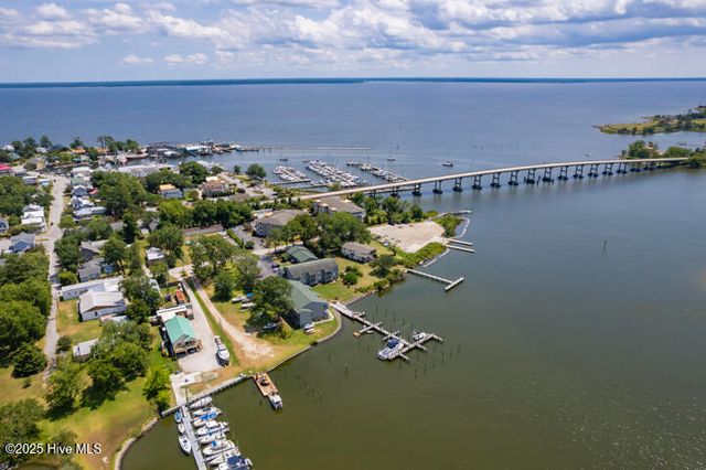 303 Midyette Street Unit A1, Oriental, NC 28571