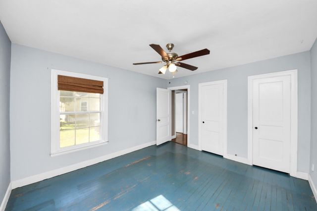 1203 17th Avenue N, Texas City, TX 77590