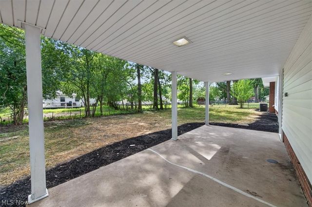 1874 Buena Vista Drive, Euclid, OH 44117
