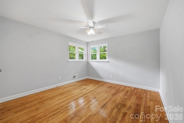 88 36th Street NW, Hickory, NC 28601