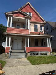 464-466 Wilmot Avenue, Bridgeport, CT 06607