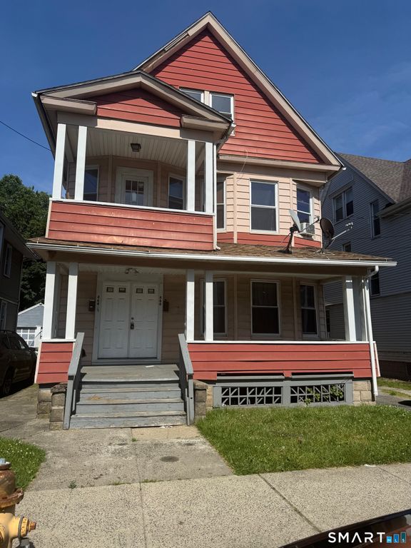 464-466 Wilmot Avenue, Bridgeport, CT 06607